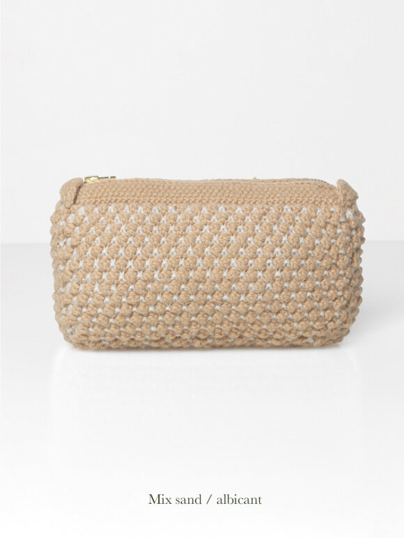 AIAYU - Helen clutch - flere farver