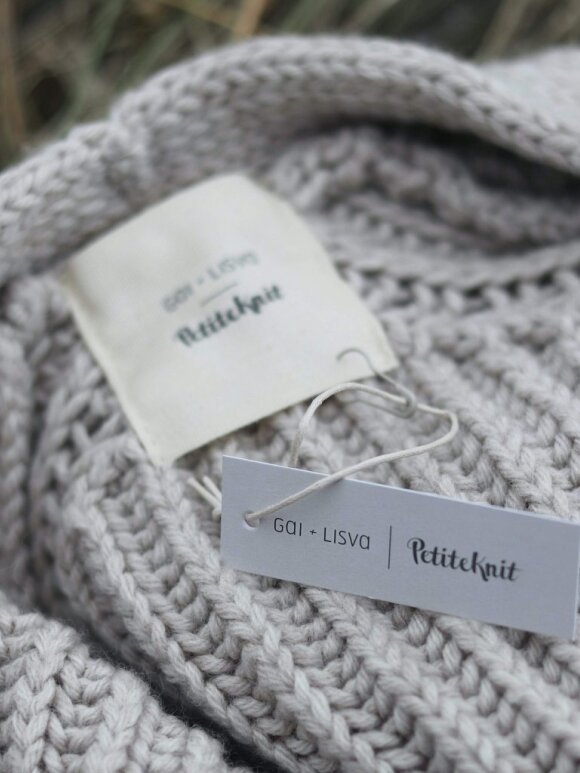 Gai+Lisva - November vest x Petite Knit nougat melange