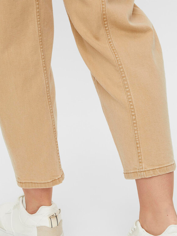 Mamalicious - Stanford Cropped Cargo Jeans