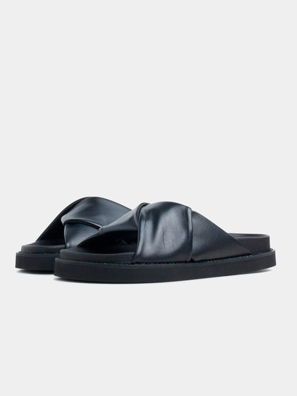 Garment Project - Yodoa Slippers - Black Leather