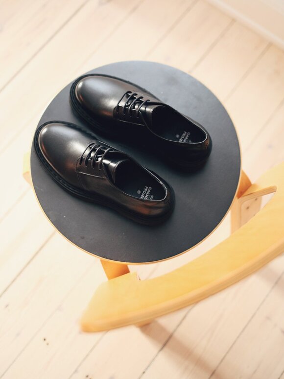 Garment Project - Derby sort læder sko
