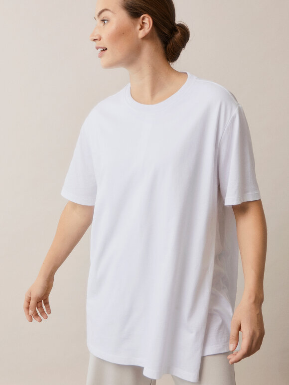 Boob - Oversized The-Shirt, Hvid