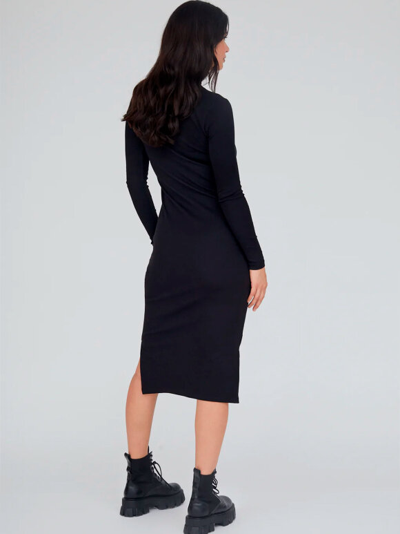 Basic Apparel - Ludmilla Long Dress, Black