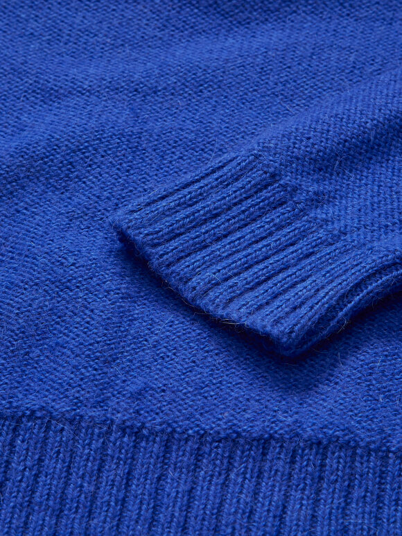 AIAYU - Juna Sweater, Electric Blue