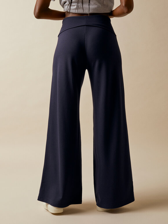 Boob - OONO Wide-Leg Pants, Midnight Blue