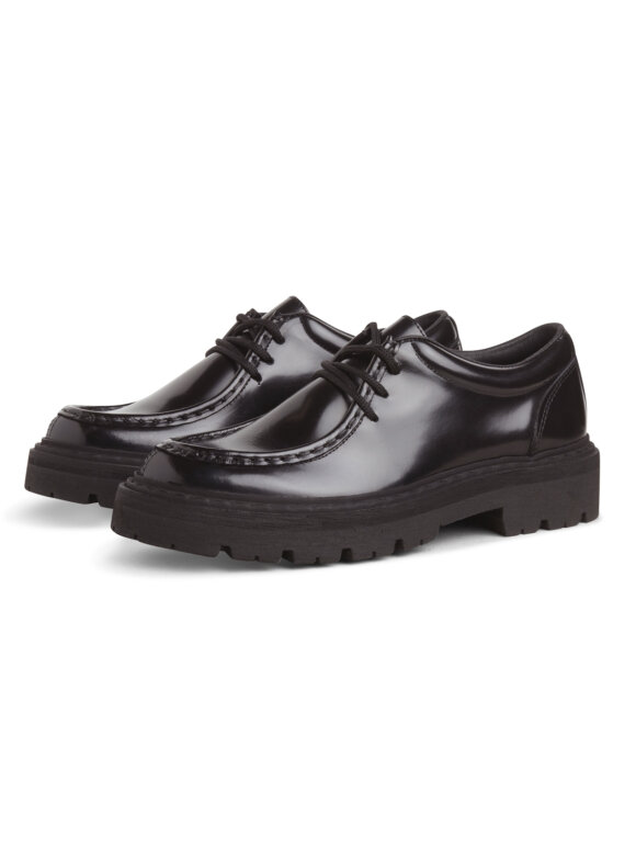 Garment Project - Spike lace leather sko