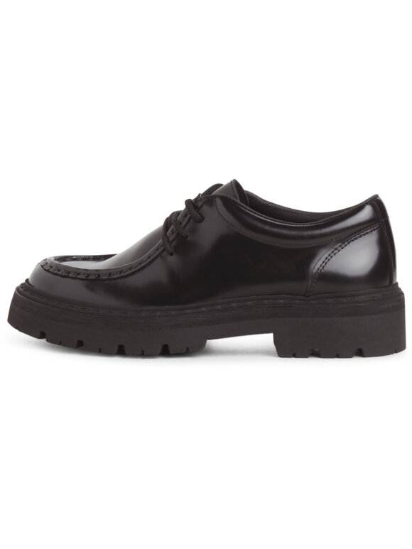 Garment Project - Spike lace leather sko
