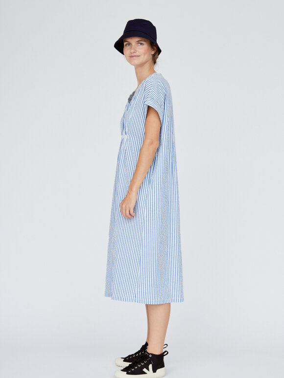 Basic Apparel - Anisse dress blue stripes