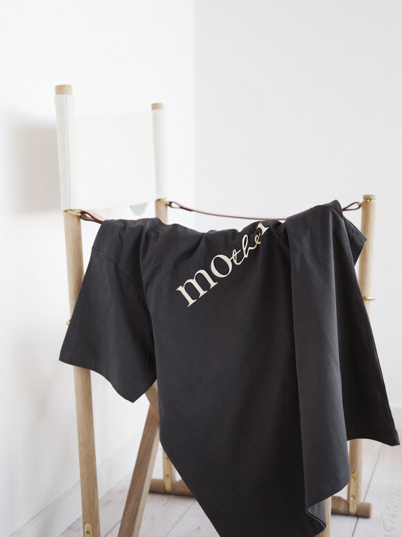 Enula Studio - MOtheR t-shirt - 2 varianter