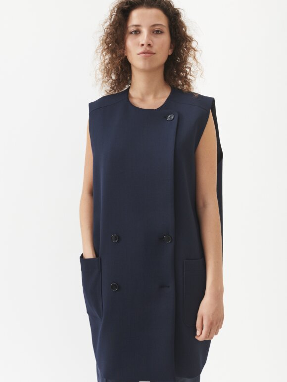 Nué Notes - Vesper suiting Vest - navy