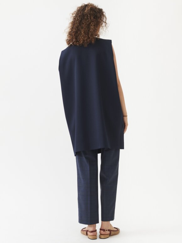 Nué Notes - Vesper suiting Vest - navy