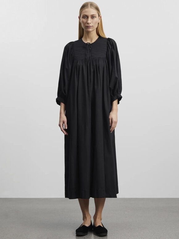 Skall Studio - Nadja dress - black