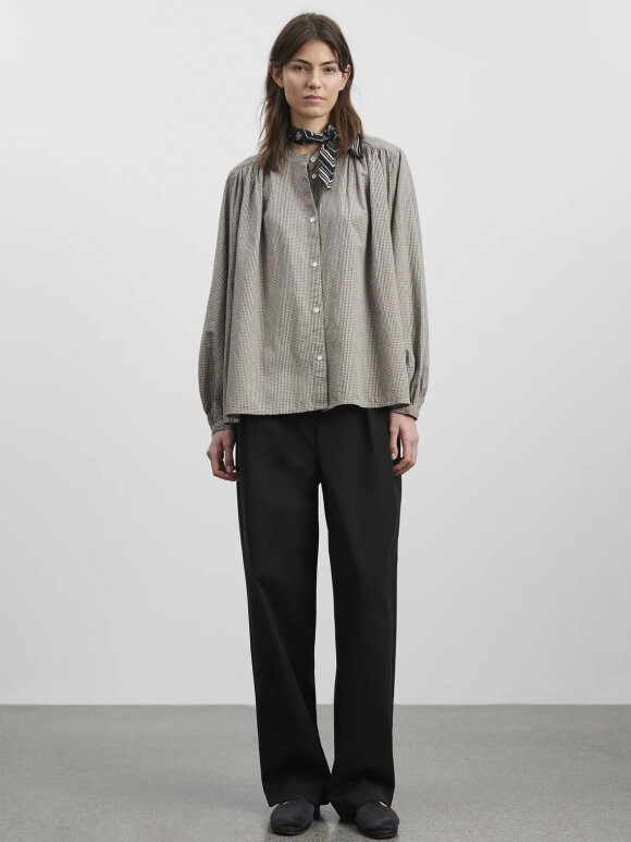 Skall Studio - Rita shirt - beige/grey mini check