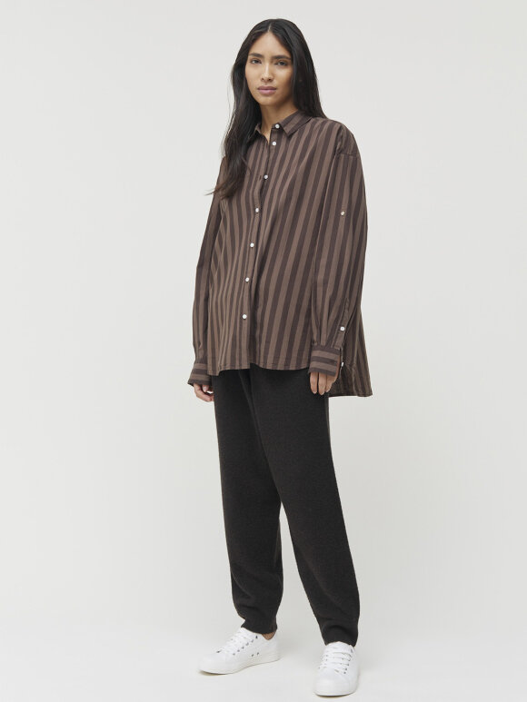 AIAYU - Shirt - mocha stripe