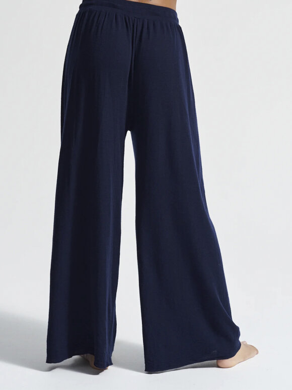 Seamless Basic - Barbera merino buks - navy blue